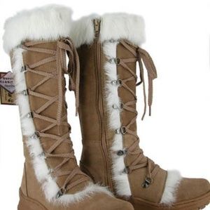 BearPaw Suede boots with rabbit fur size 7